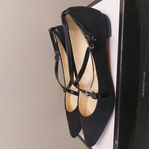 Nine West Black Flats with Pointed Toe and Straps